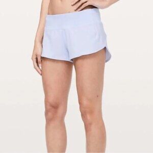 Lululemons Low Rise Speed Up Short 2.5" (light blue)